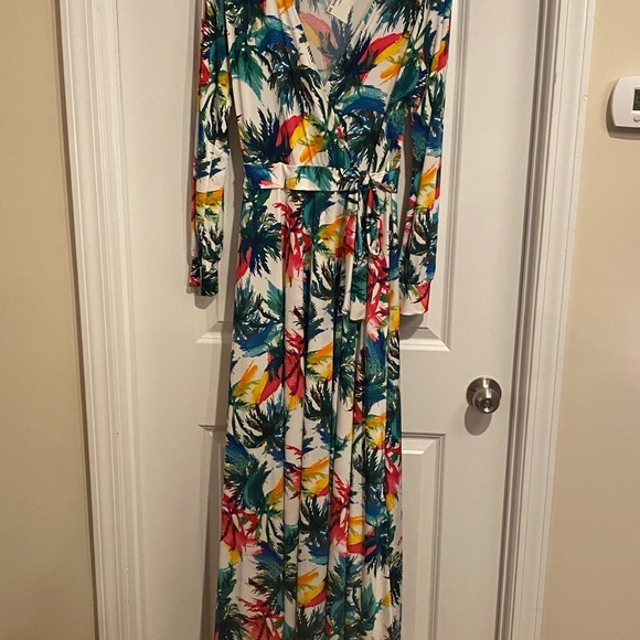 Maxi dress - Picture 4 of 5